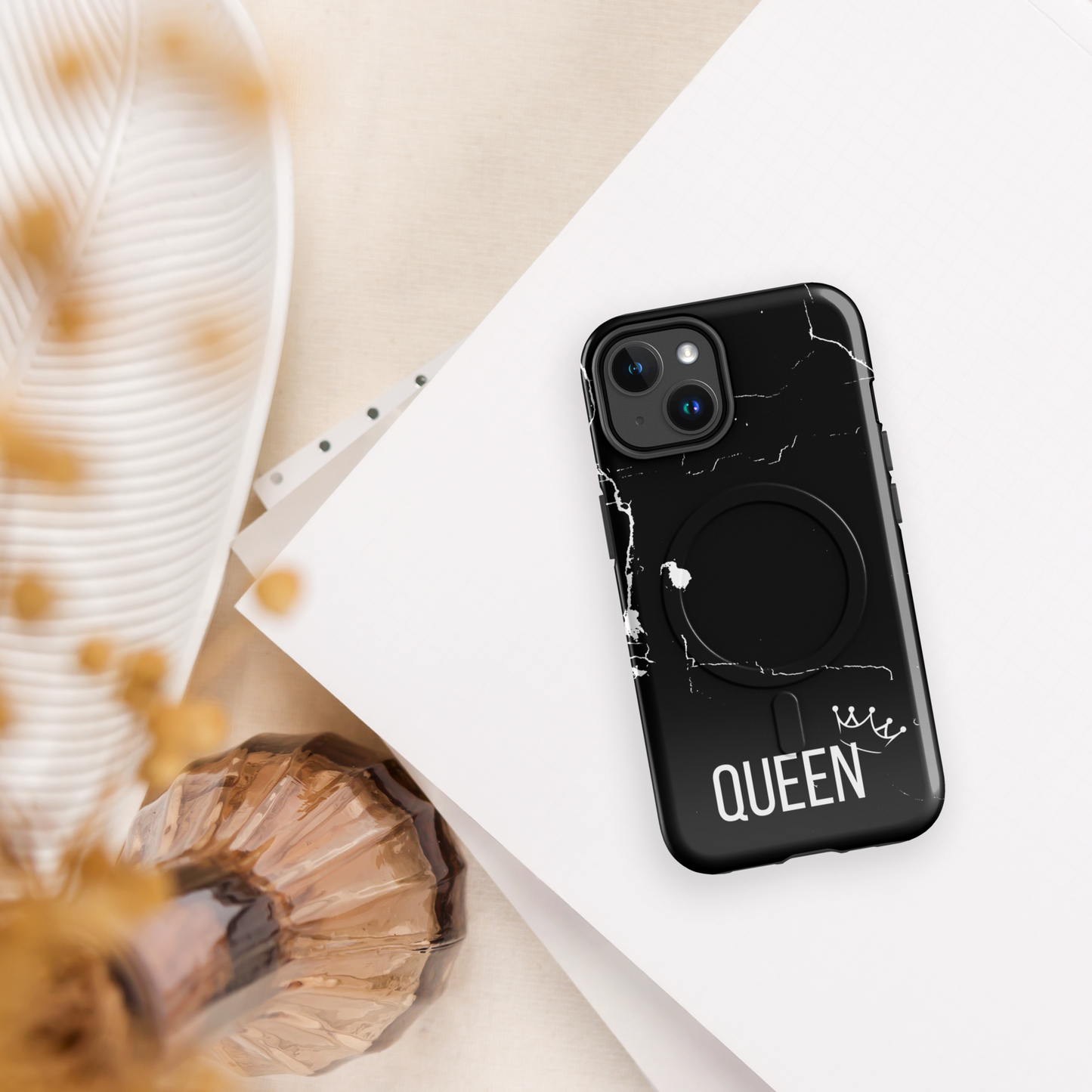 Black Queen MagSafe® case for iPhone®