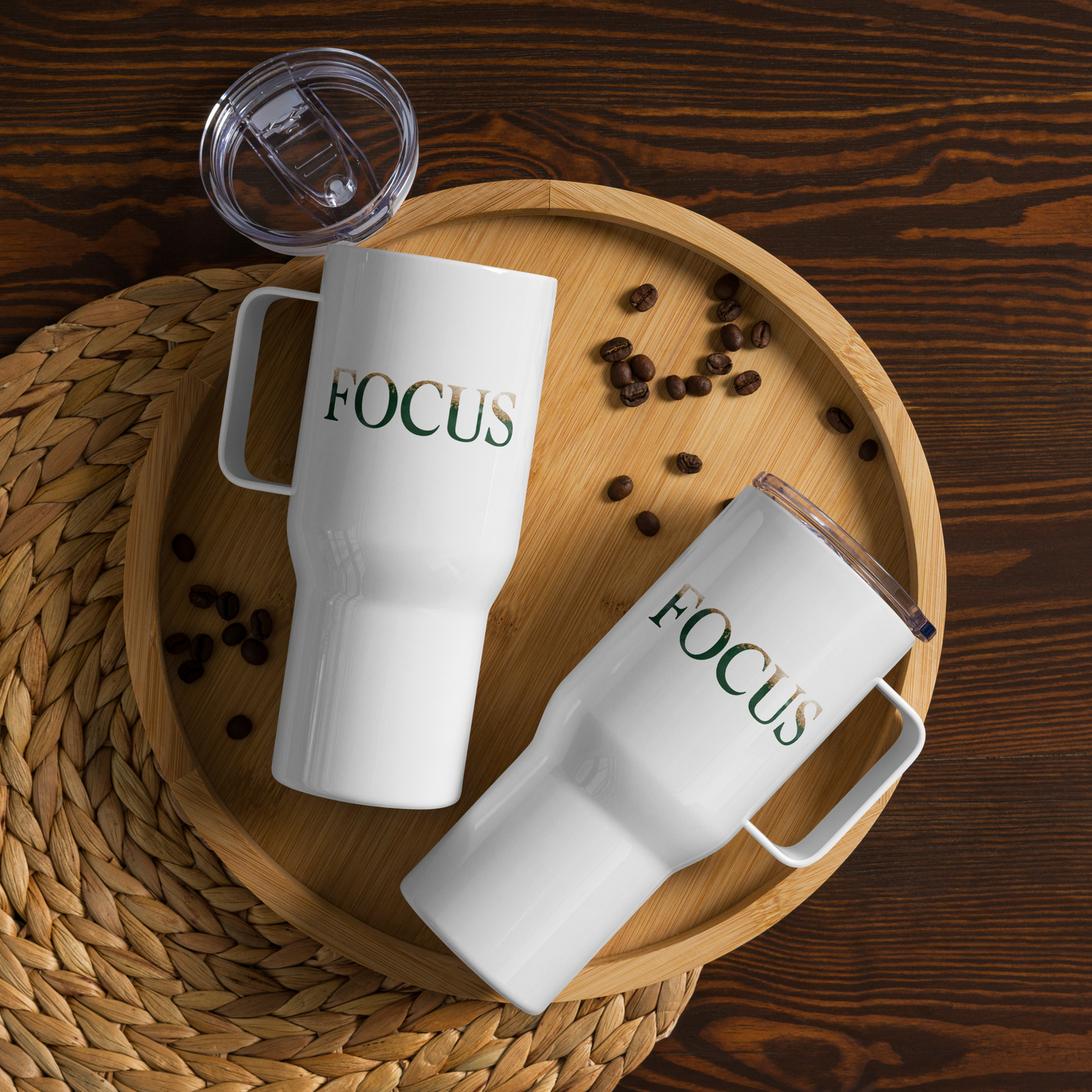 FOCUS Travel mug with a handle